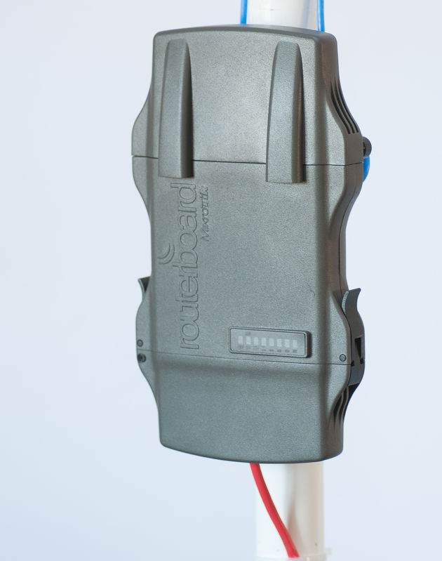 RB921UAGS-5SHPacD-NM Mikrotik RB921UAGS-5SHPacD-NM ,Netmetal 5, 5 Ghz, 802.11ac ,2x2 Mimo,1300mW, PTP/PTMP L4